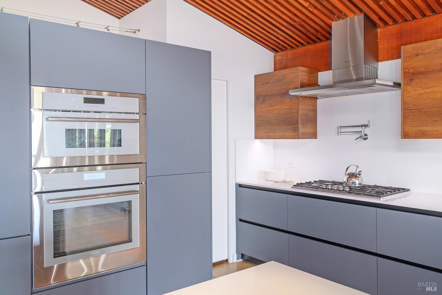 655 Edgewood Avenue Mill Valley CA 94941