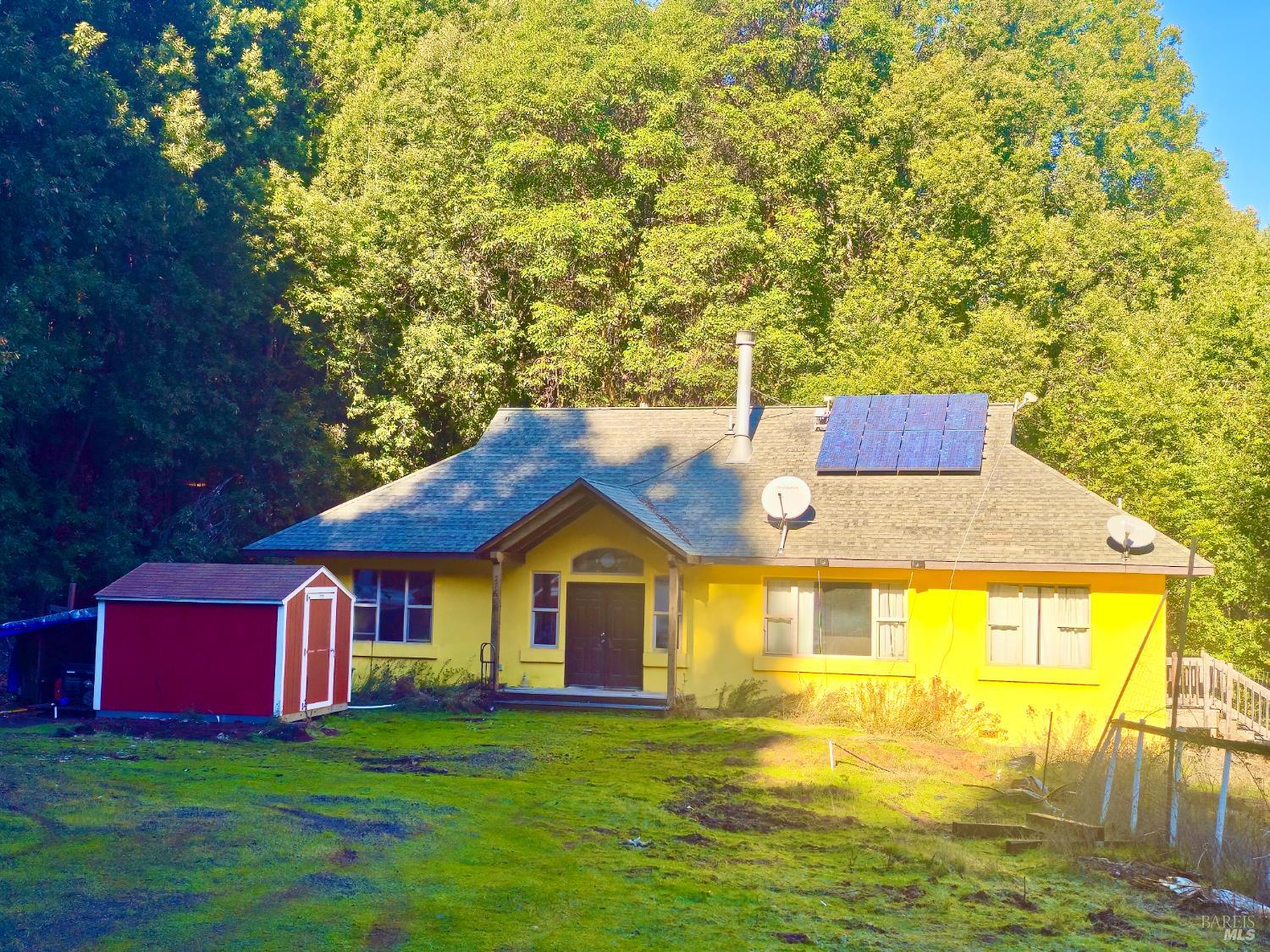27651 Skyview Road Willits CA 95490