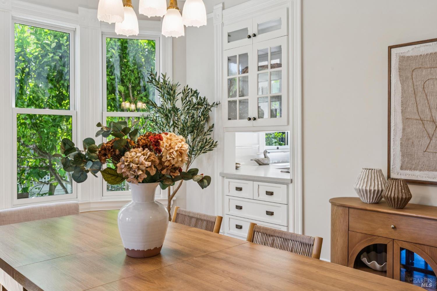325 Fitch Street Healdsburg CA 95448