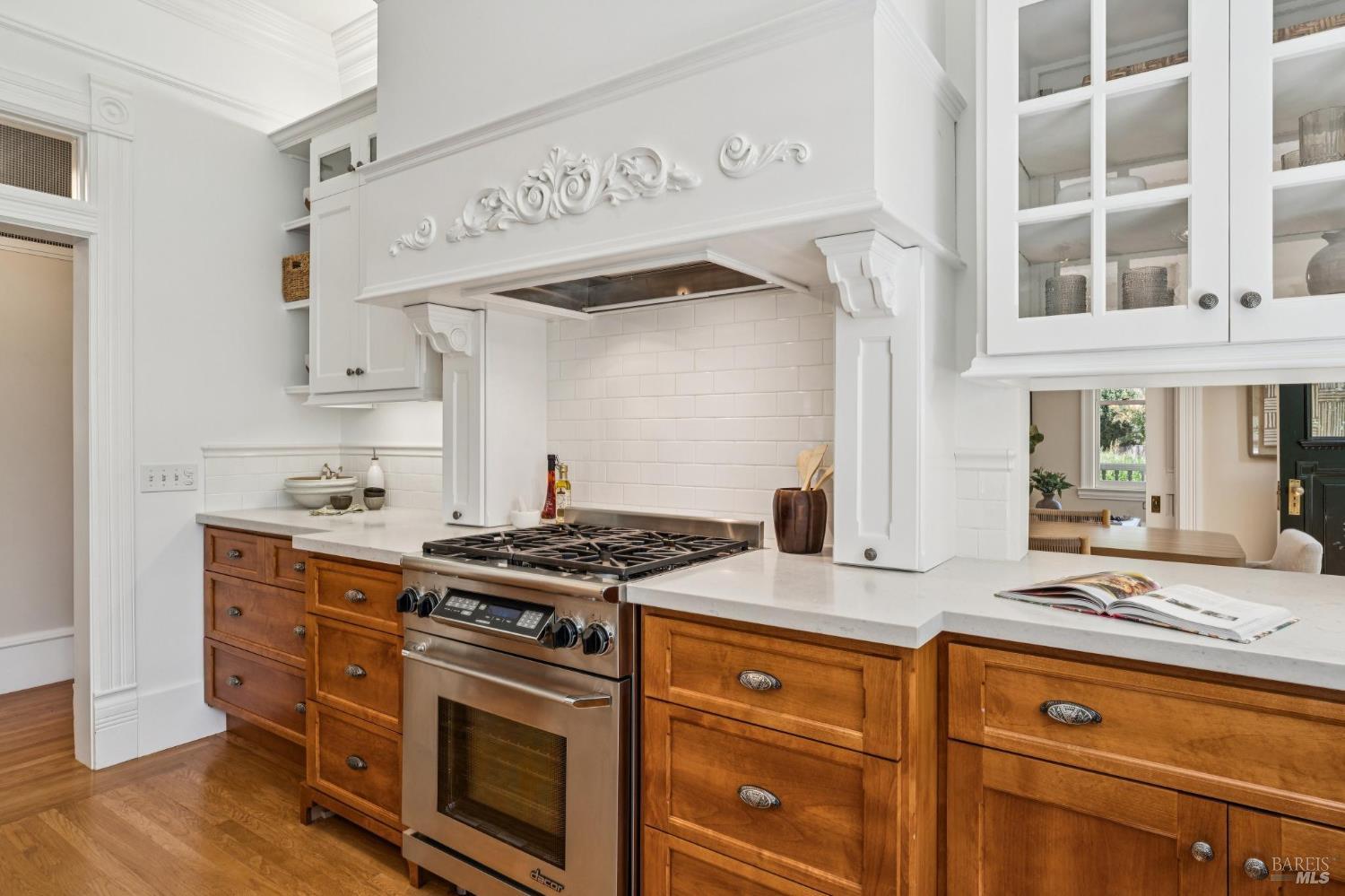 325 Fitch Street Healdsburg CA 95448