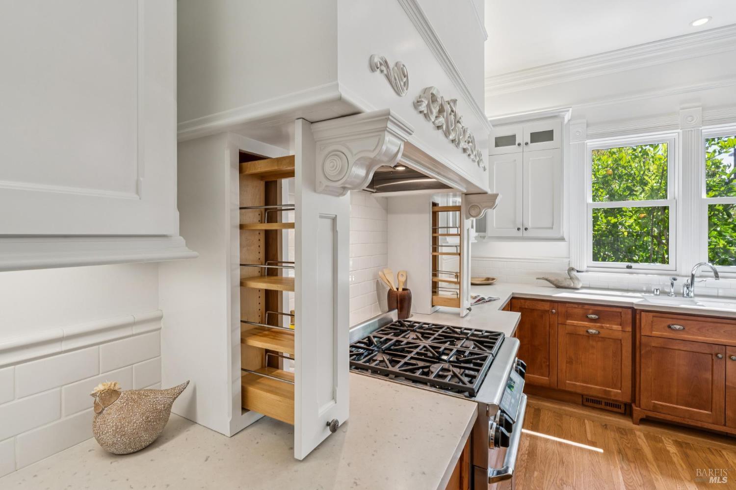 325 Fitch Street Healdsburg CA 95448