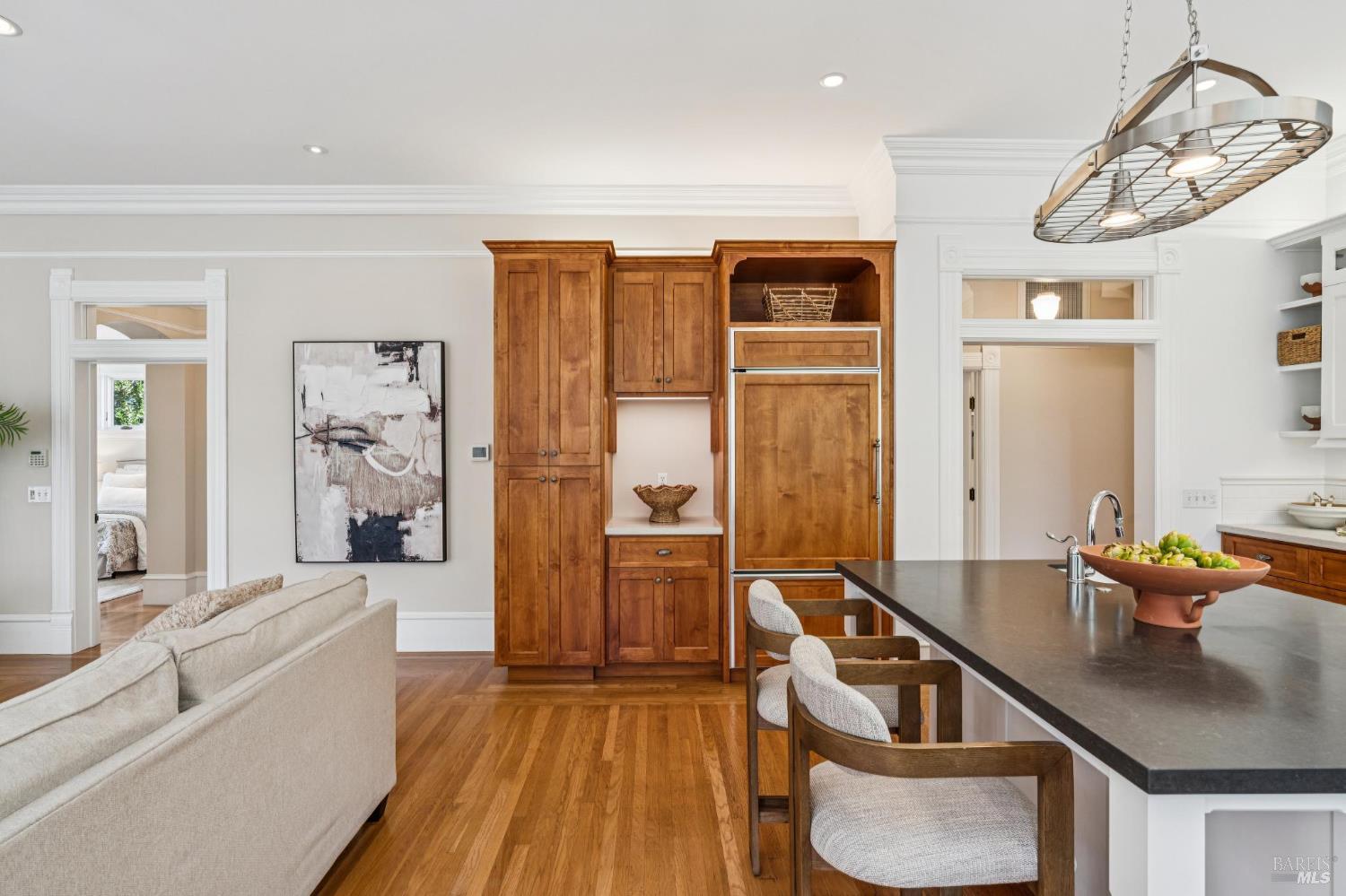 325 Fitch Street Healdsburg CA 95448