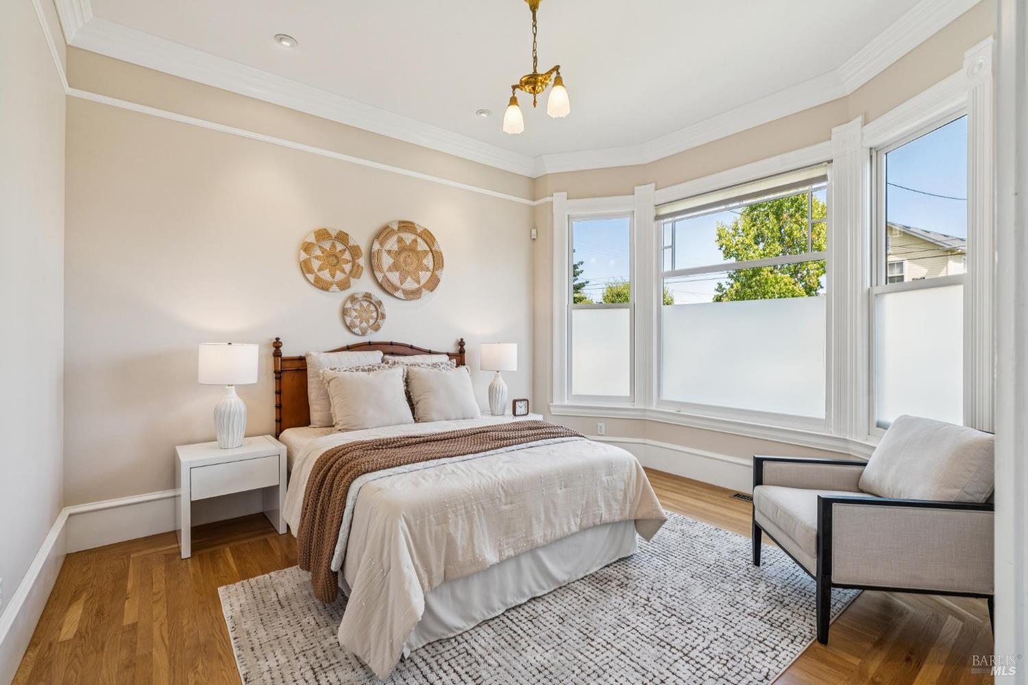 325 Fitch Street Healdsburg CA 95448