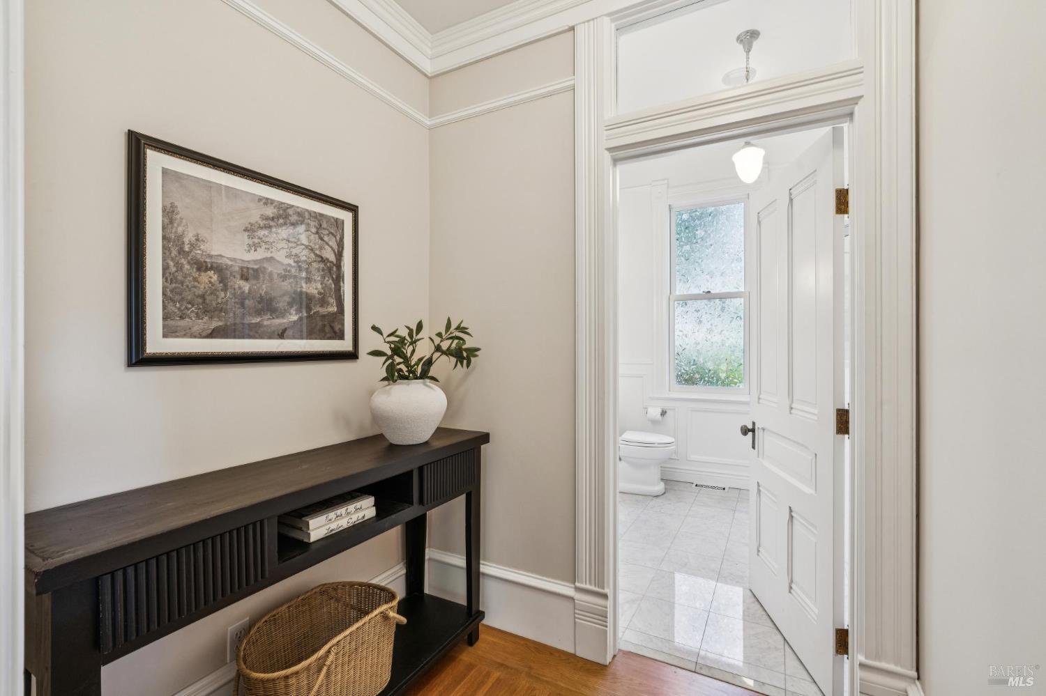 325 Fitch Street Healdsburg CA 95448