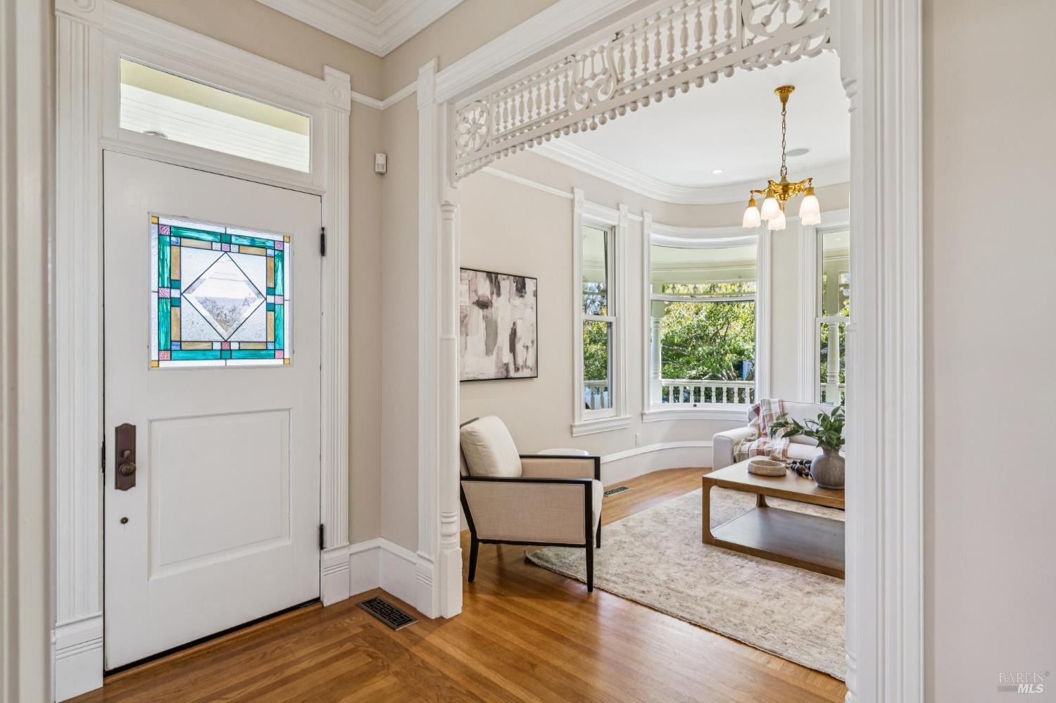 325 Fitch Street Healdsburg CA 95448