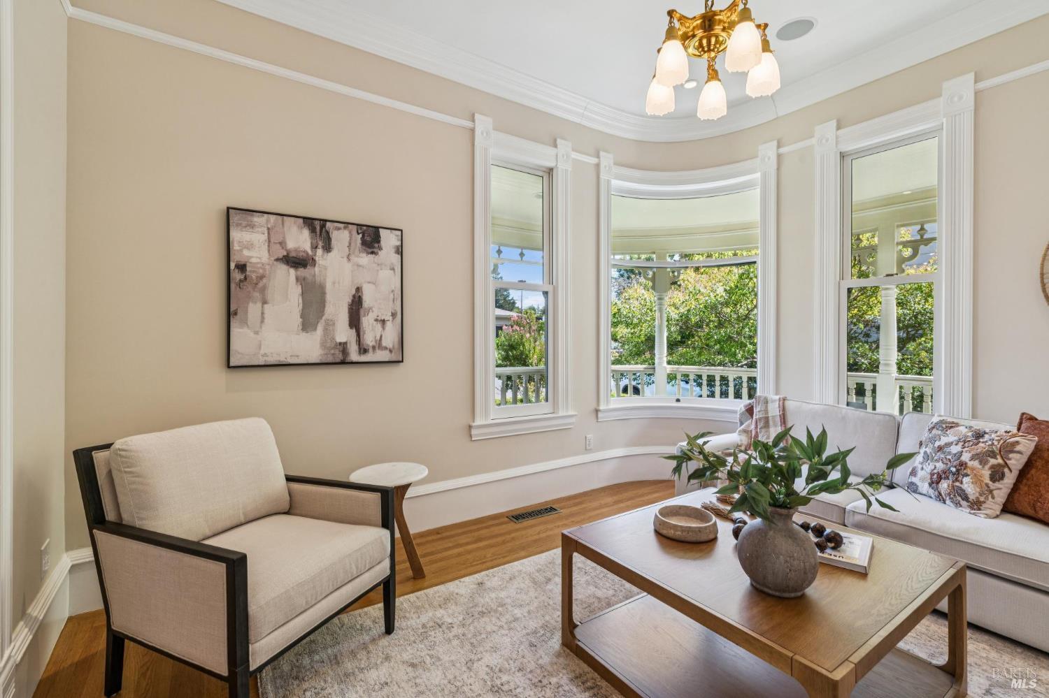 325 Fitch Street Healdsburg CA 95448