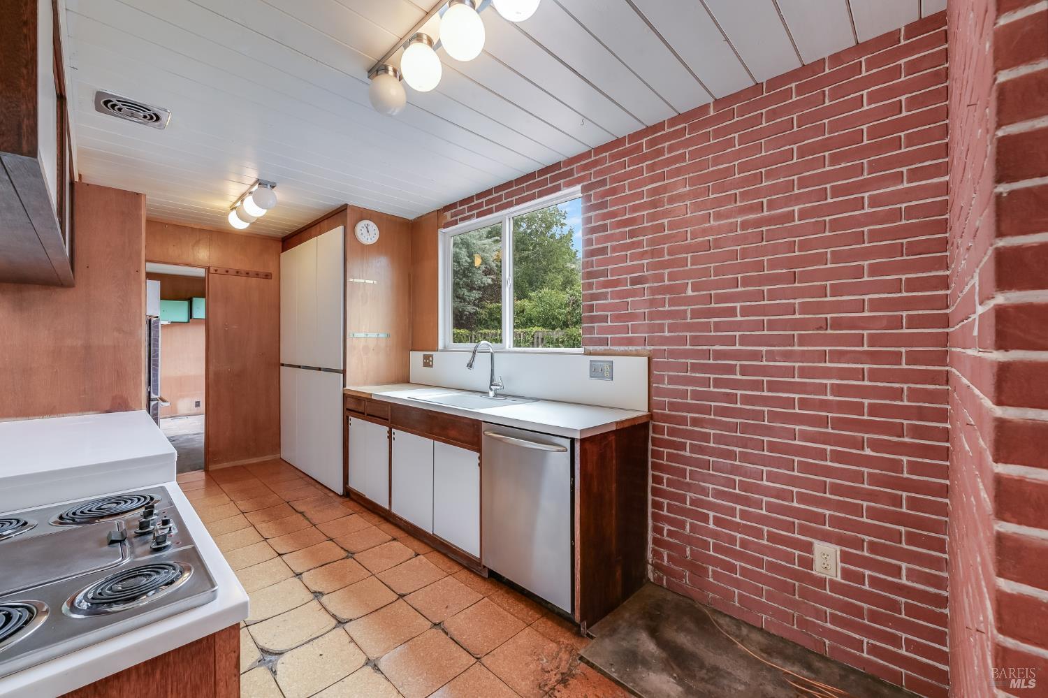256 Mount Shasta Drive San Rafael CA 94903