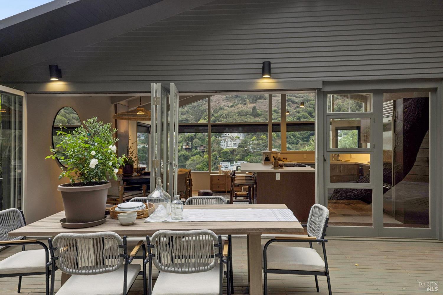 49 Central Avenue Sausalito CA 94965
