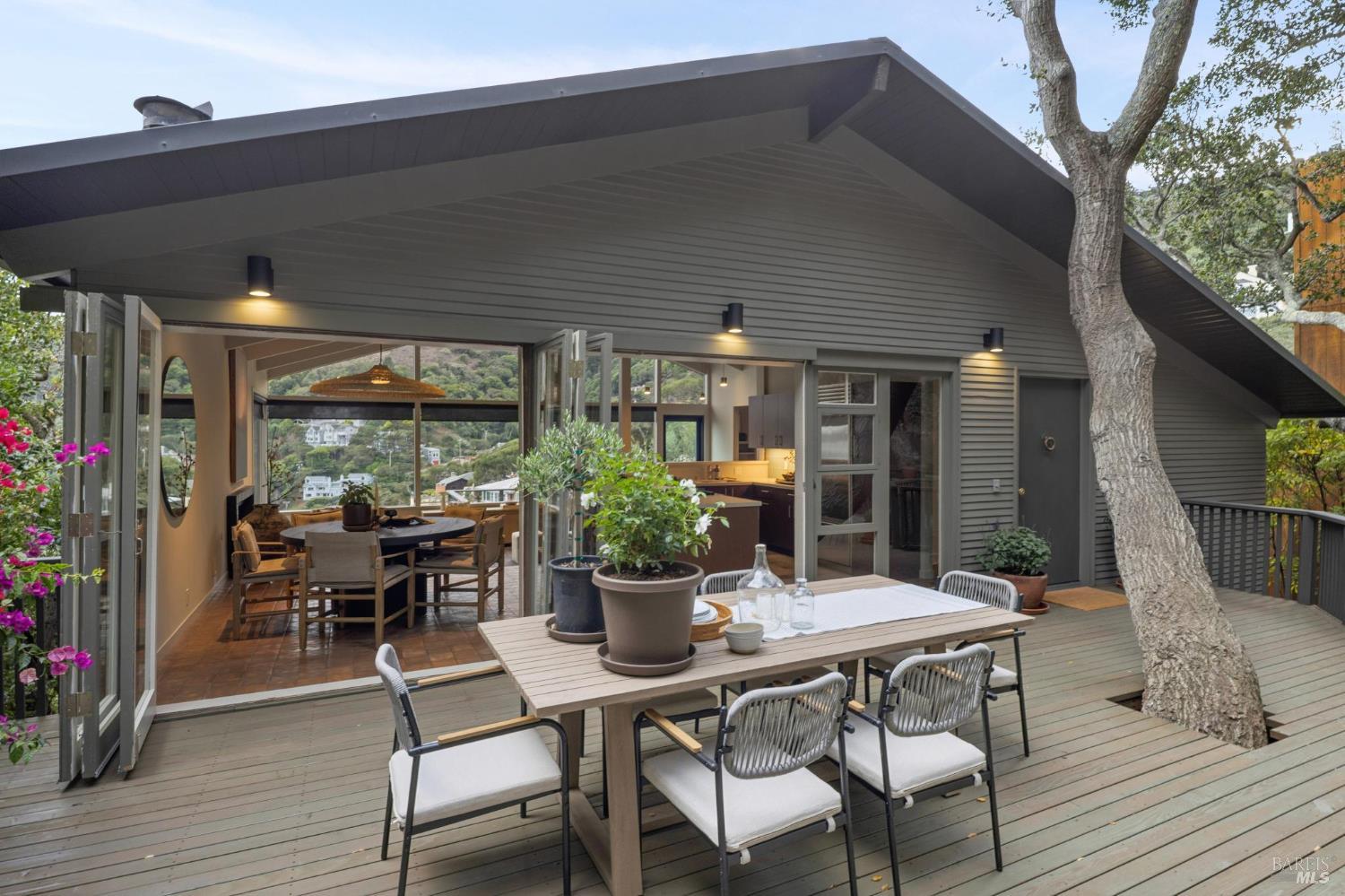 49 Central Avenue Sausalito CA 94965