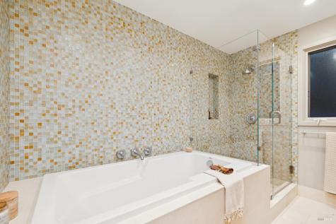 49 Central Avenue Sausalito CA 94965