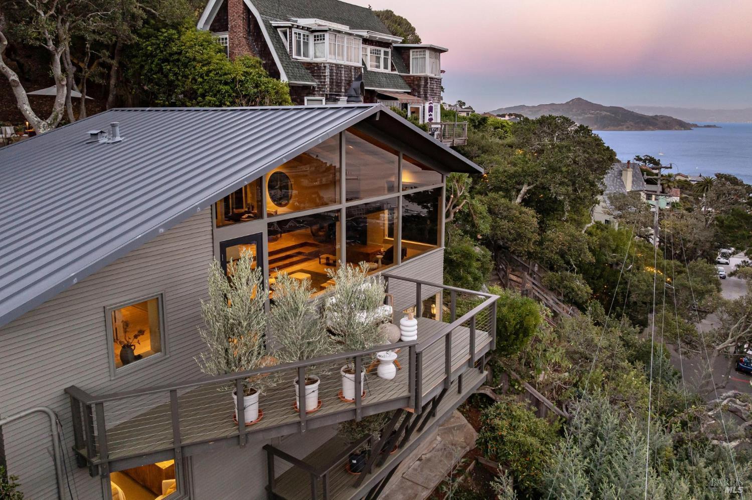 49 Central Avenue Sausalito CA 94965