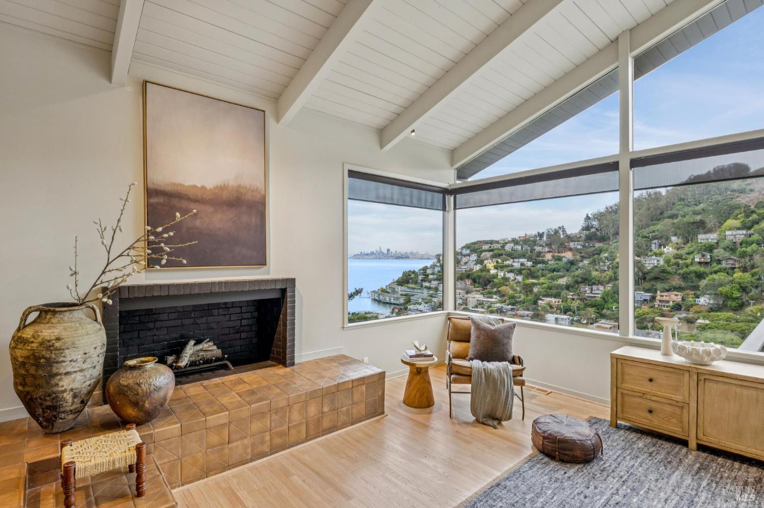 49 Central Avenue Sausalito CA 94965