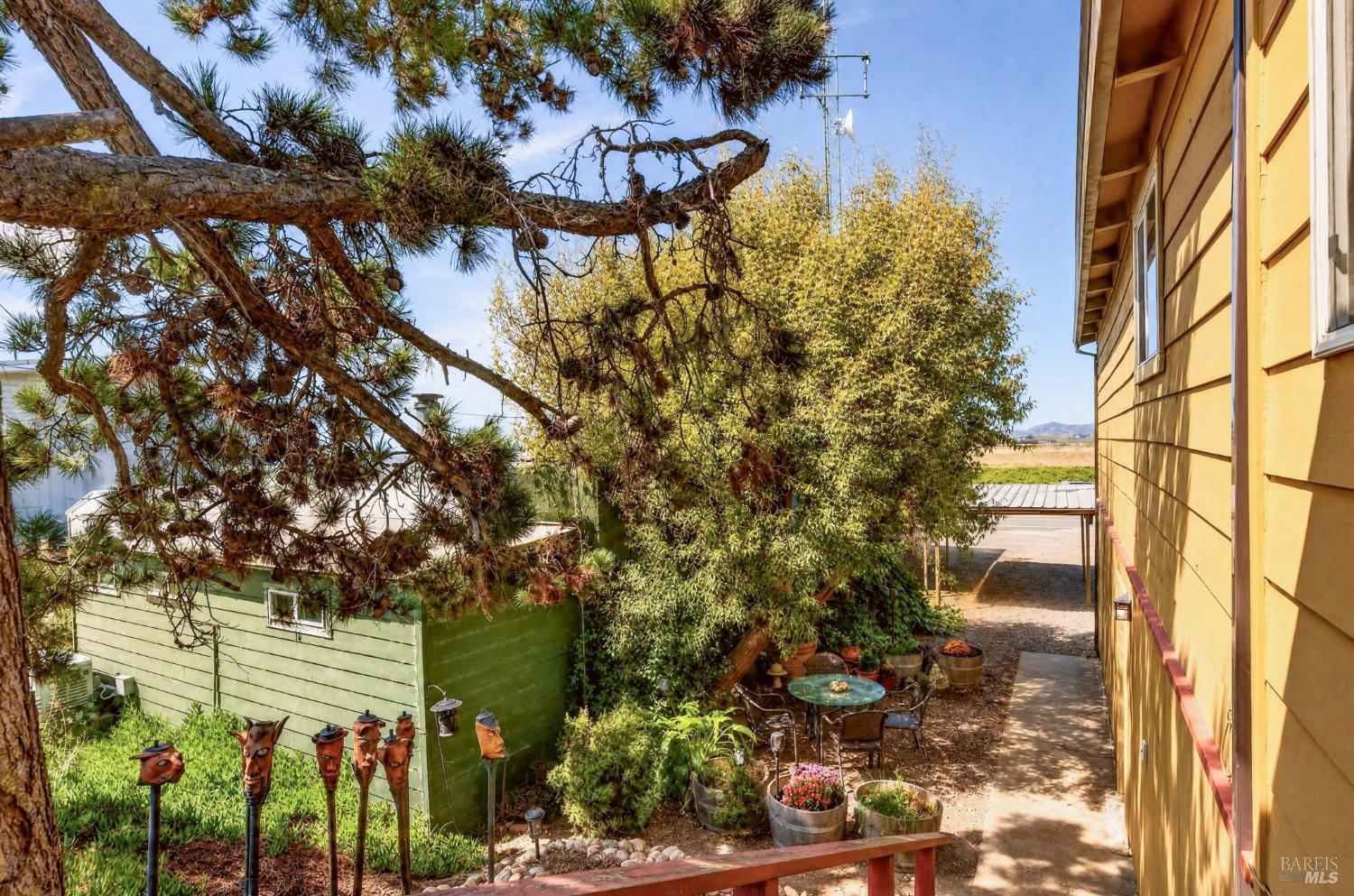 1596 Milton Road Napa CA 94559