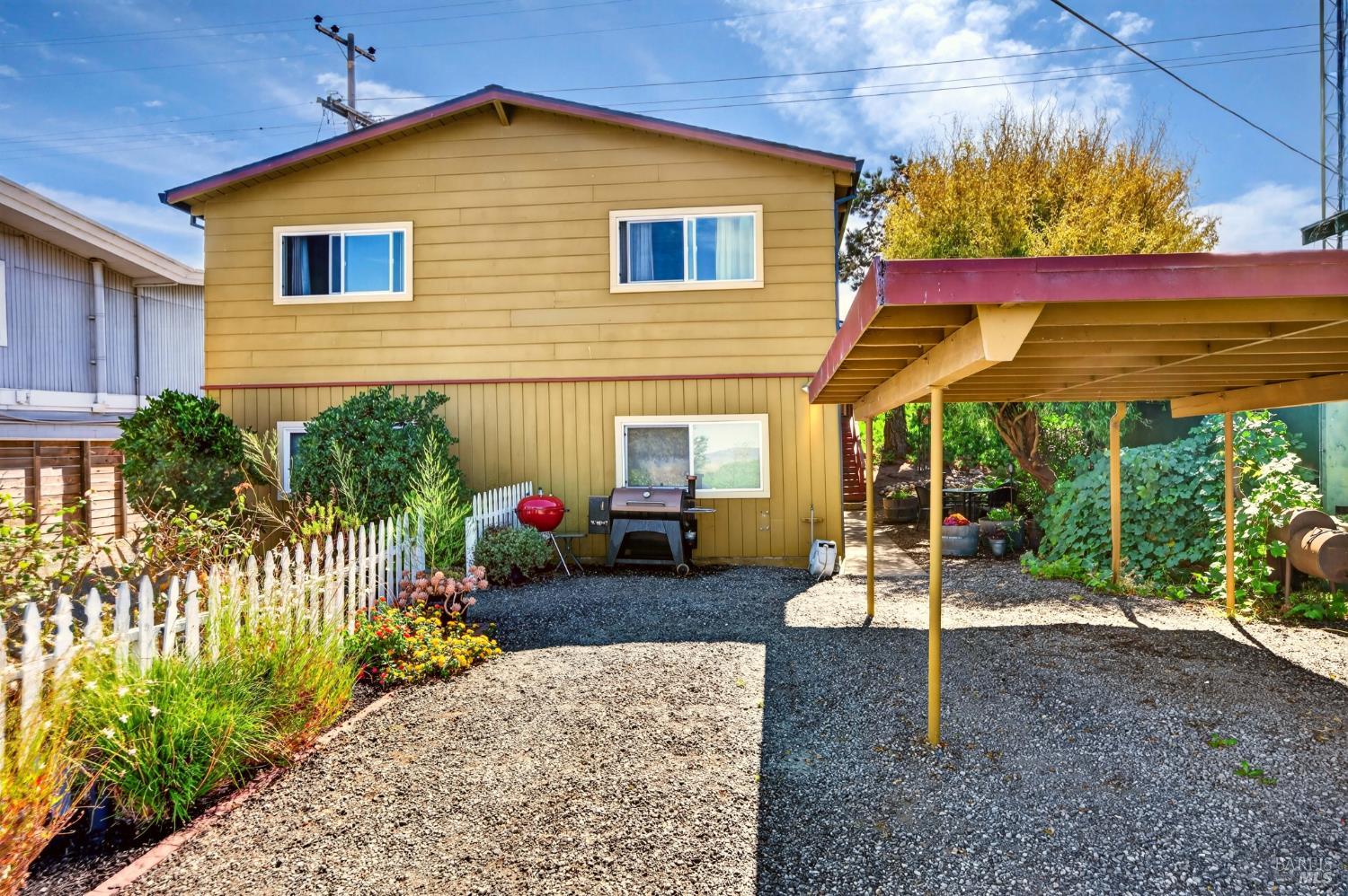1596 Milton Road Napa CA 94559