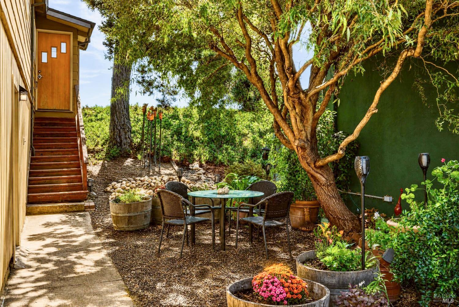 1596 Milton Road Napa CA 94559