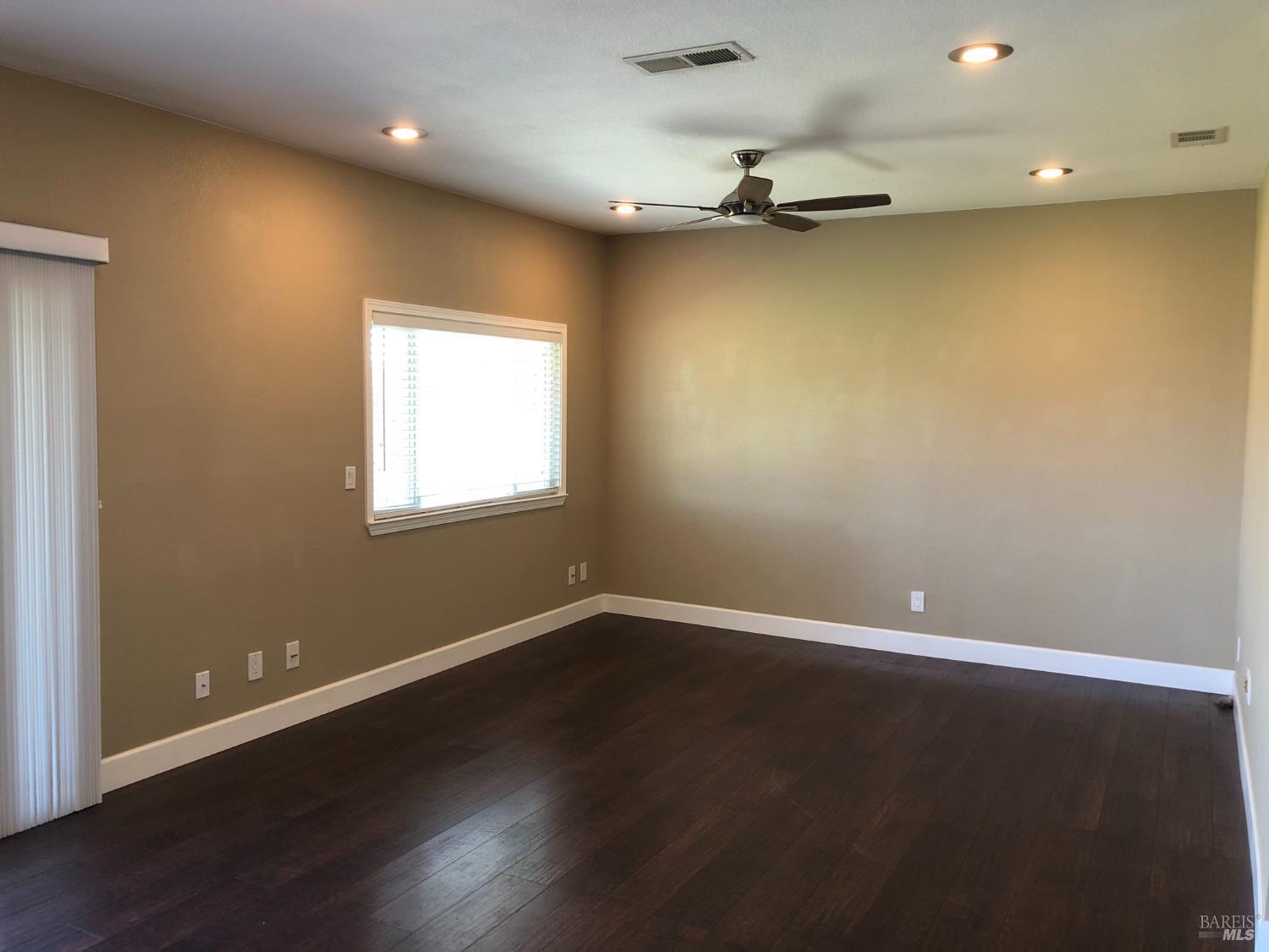 743 Calico Trail Vacaville CA 95687