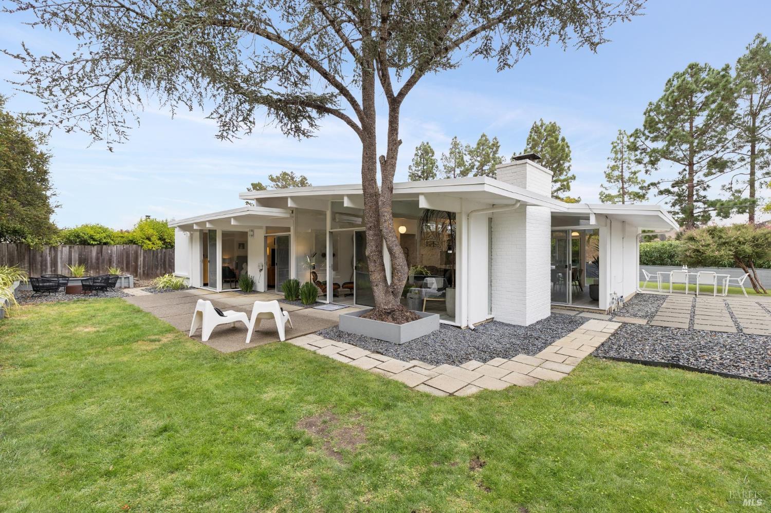 762 Idylberry Road San Rafael CA 94903