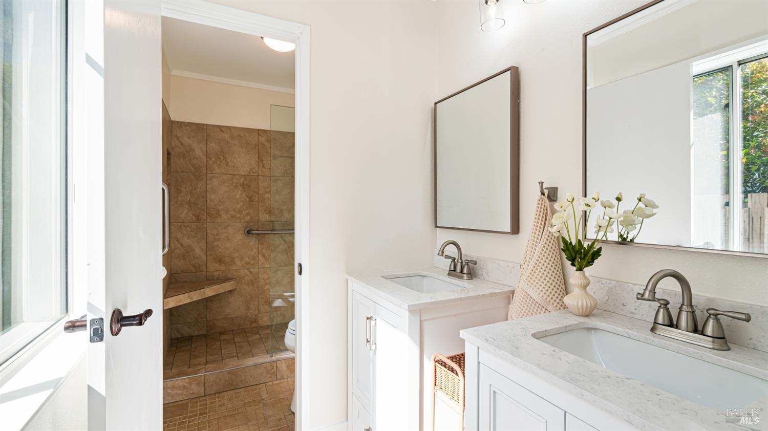 9514 Lazy Creek Drive Windsor CA 95492