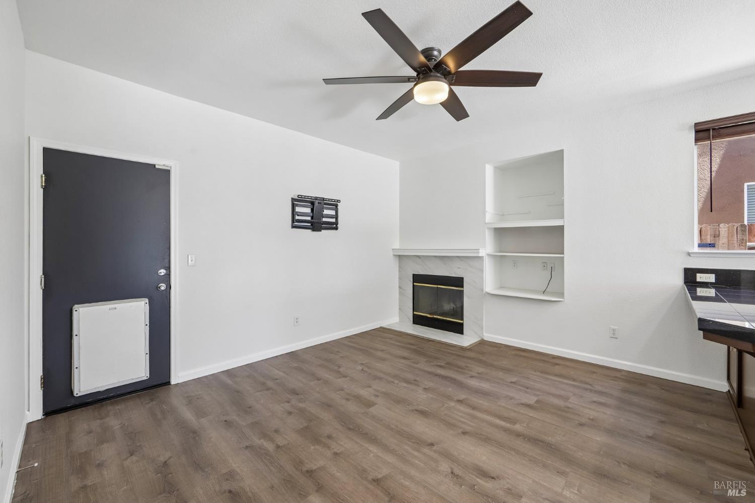 705 Chateau Circle Vacaville CA 95687