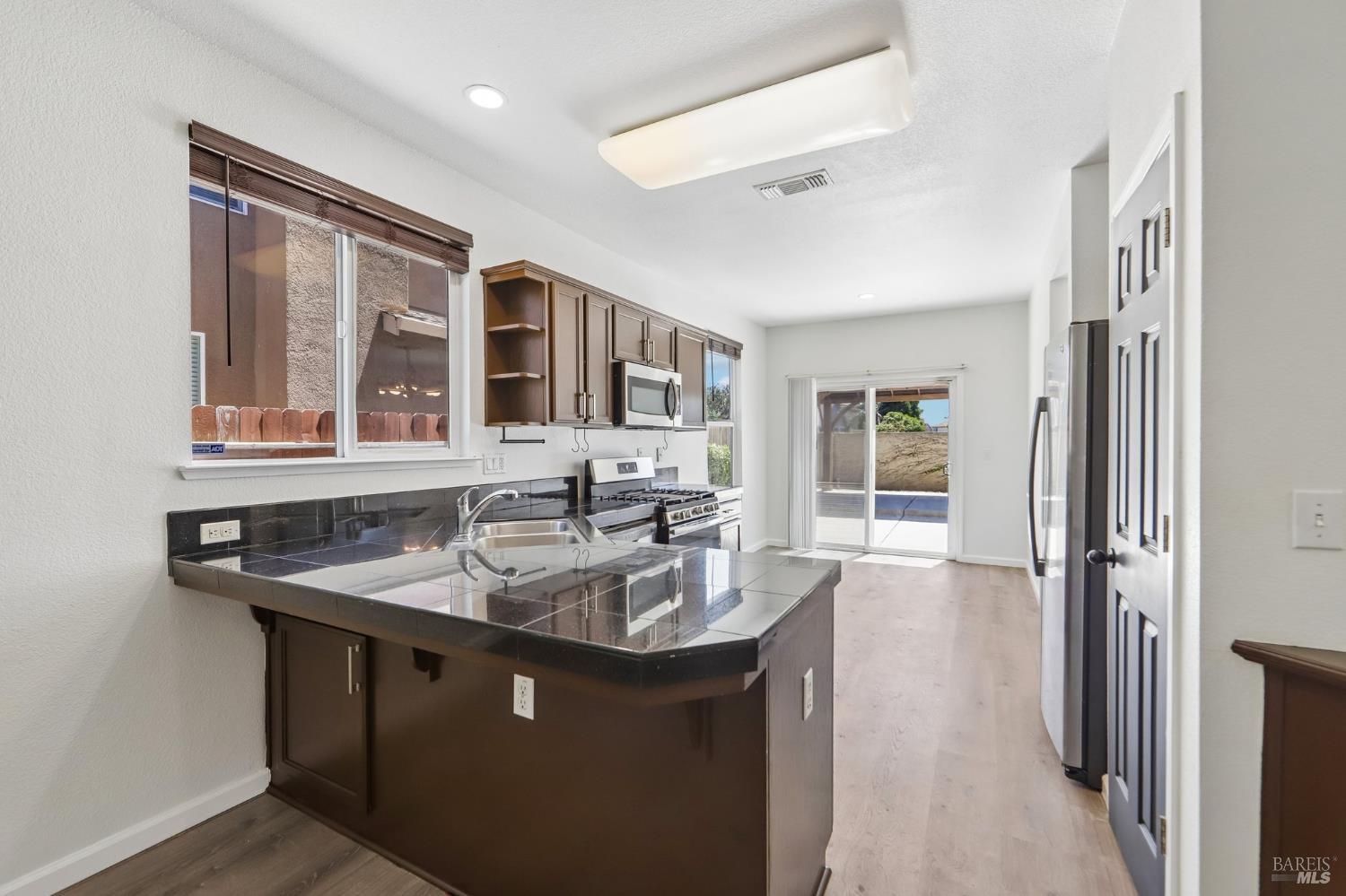 705 Chateau Circle Vacaville CA 95687
