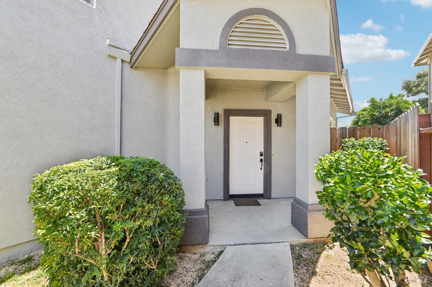 705 Chateau Circle Vacaville CA 95687
