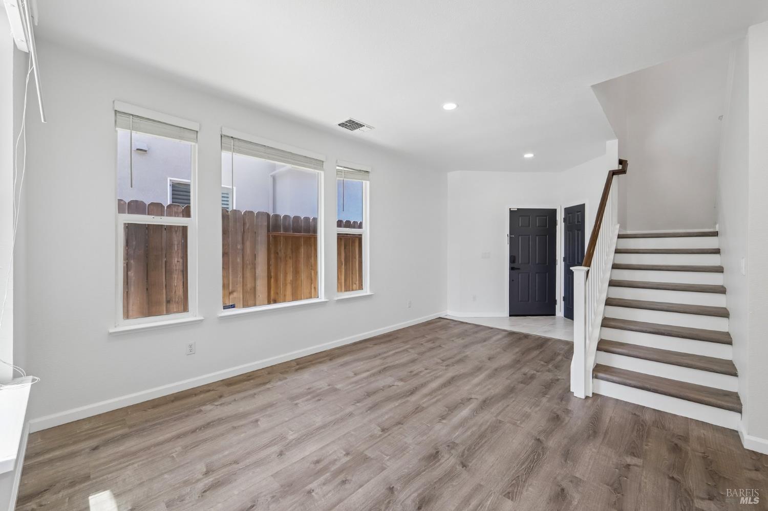 705 Chateau Circle Vacaville CA 95687