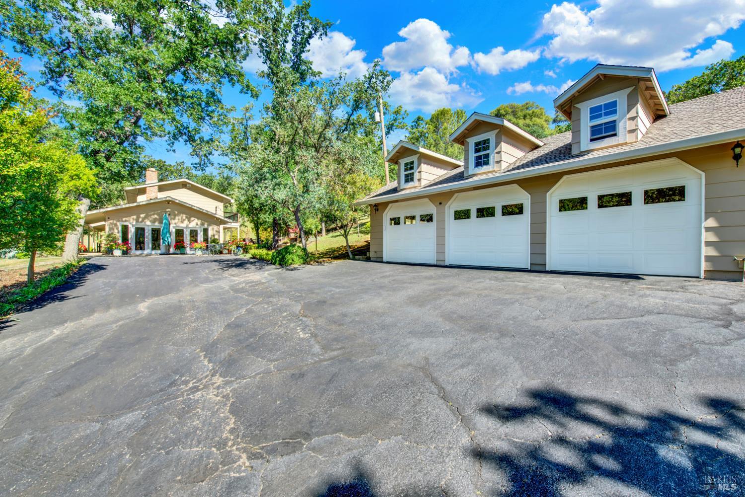 30 Oak Springs Drive Napa CA 94558