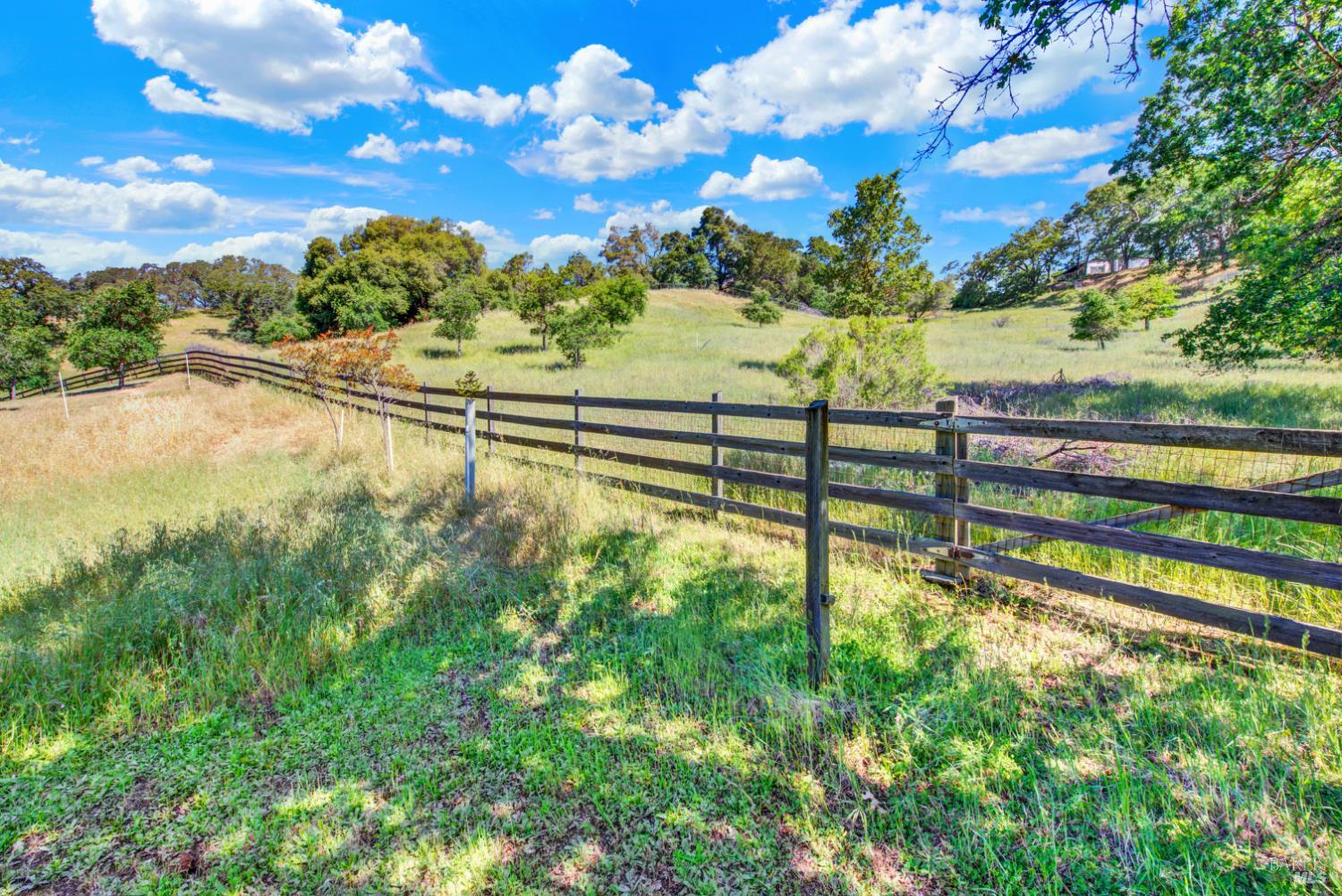 30 Oak Springs Drive Napa CA 94558
