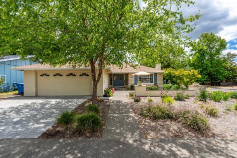 7000 Oak Leaf Drive Santa Rosa CA 95409