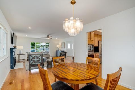 7000 Oak Leaf Drive Santa Rosa CA 95409
