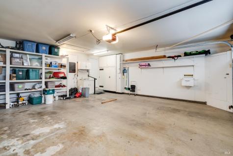 7000 Oak Leaf Drive Santa Rosa CA 95409