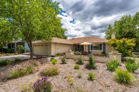 7000 Oak Leaf Drive Santa Rosa CA 95409
