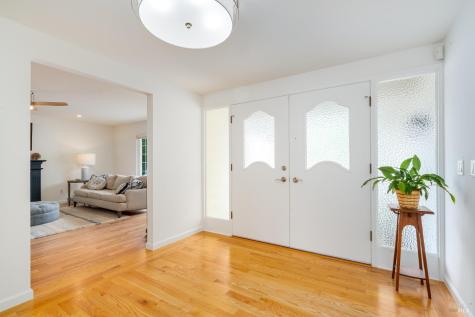 7000 Oak Leaf Drive Santa Rosa CA 95409