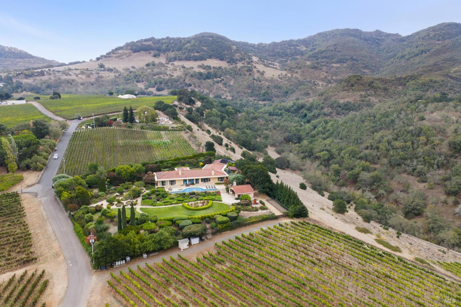 215 Kreuzer Lane Napa CA 94559