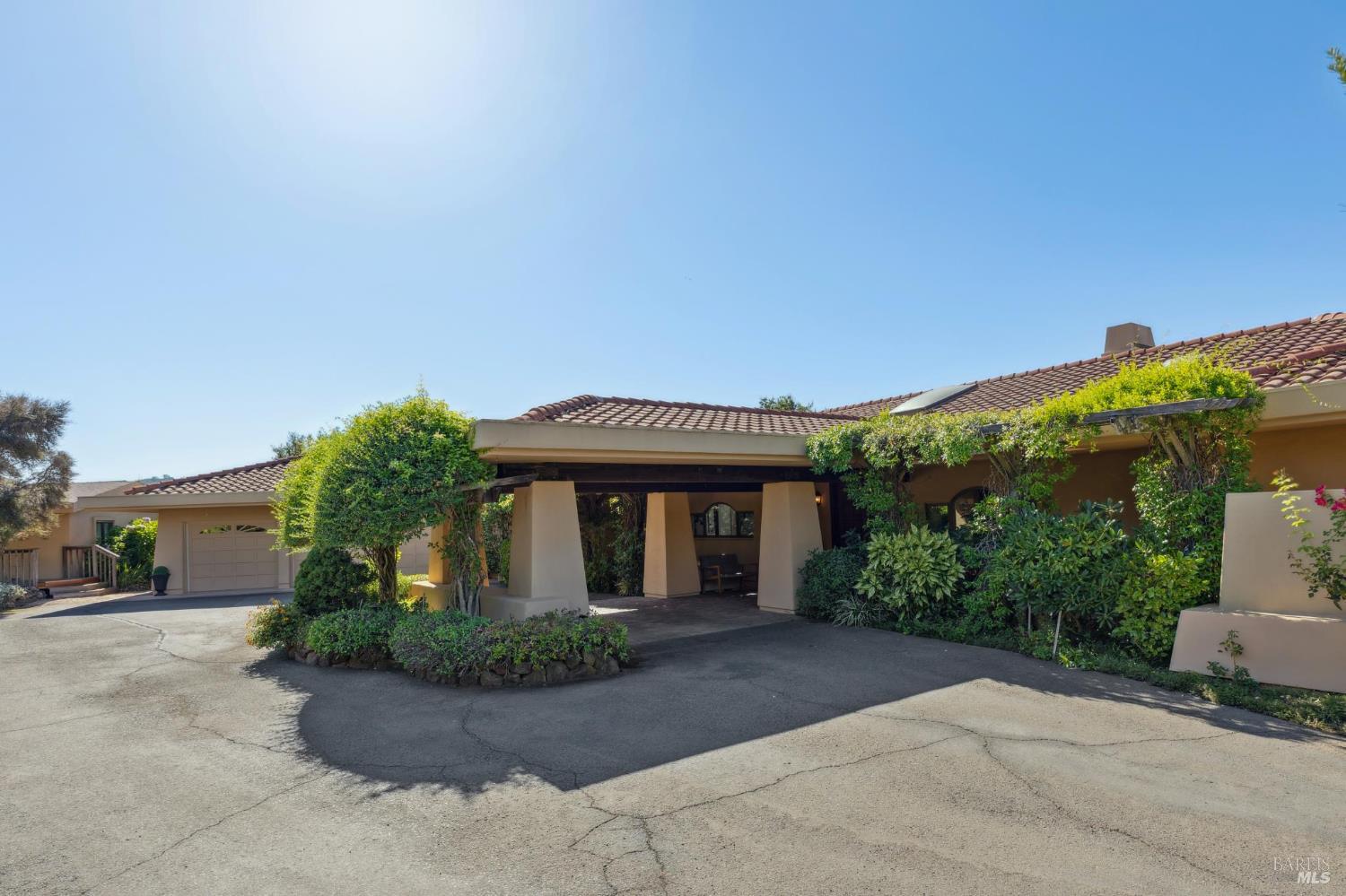 215 Kreuzer Lane Napa CA 94559