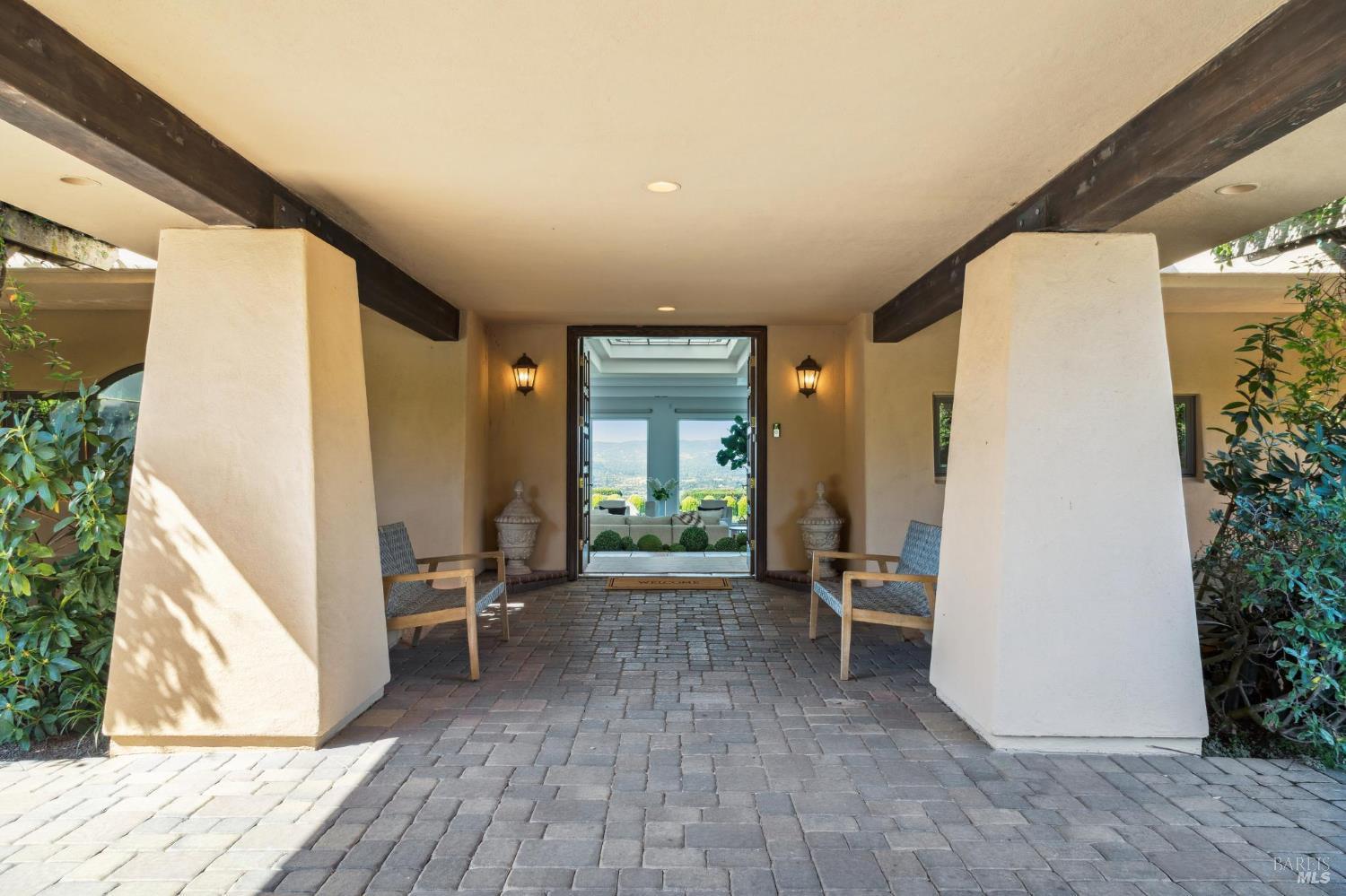 215 Kreuzer Lane Napa CA 94559