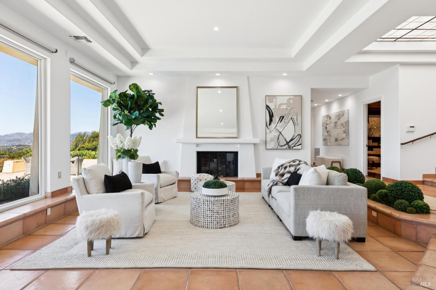 215 Kreuzer Lane Napa CA 94559