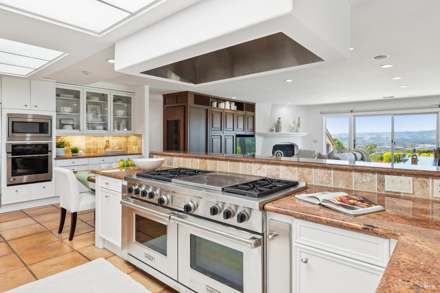215 Kreuzer Lane Napa CA 94559