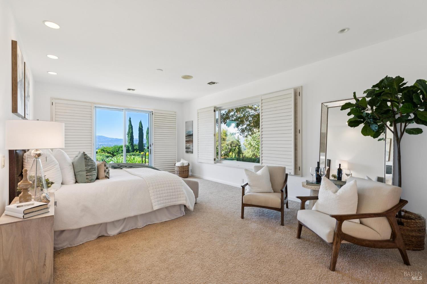 215 Kreuzer Lane Napa CA 94559
