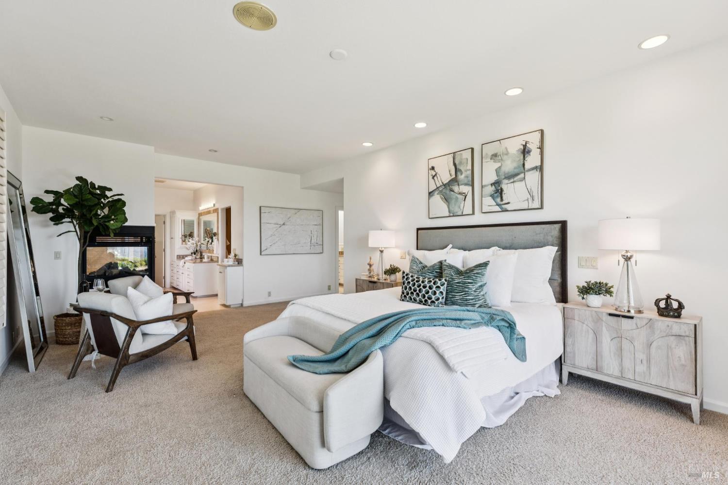 215 Kreuzer Lane Napa CA 94559