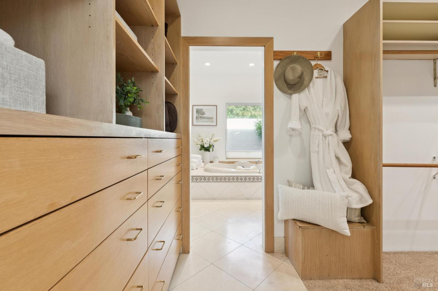 215 Kreuzer Lane Napa CA 94559