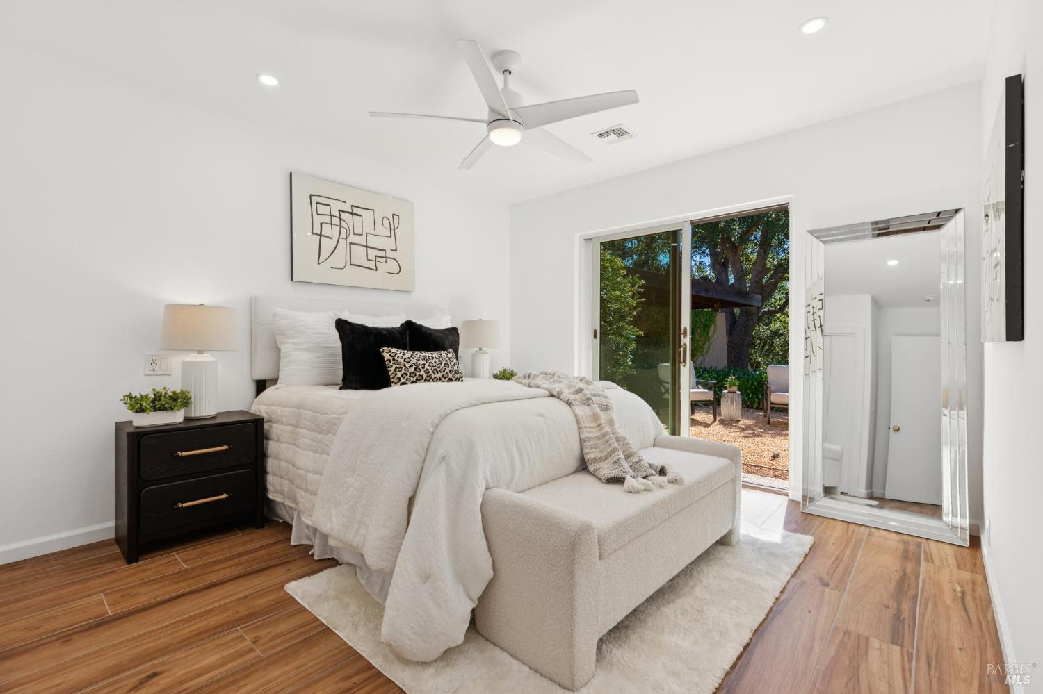 215 Kreuzer Lane Napa CA 94559