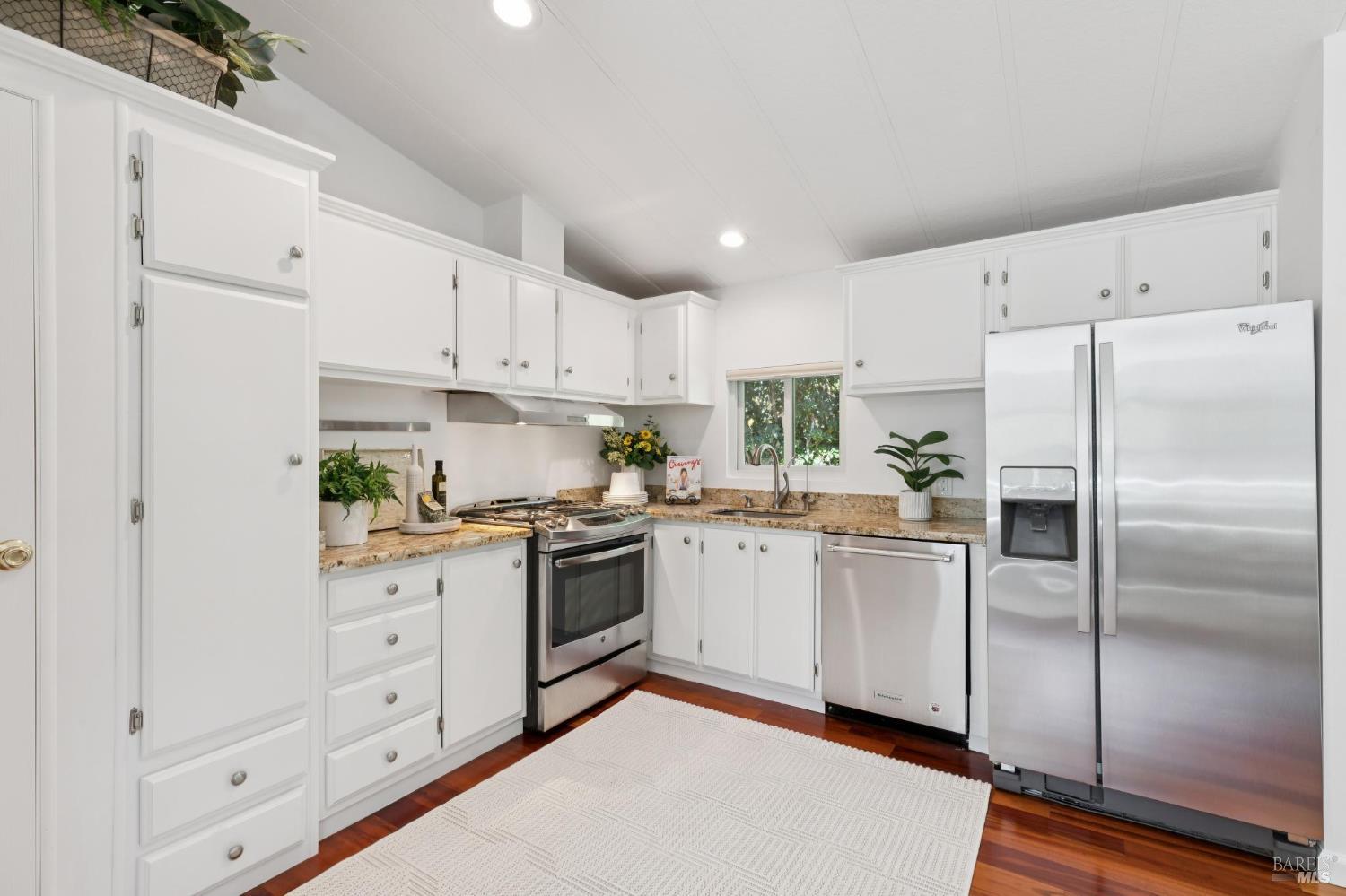 215 Kreuzer Lane Napa CA 94559