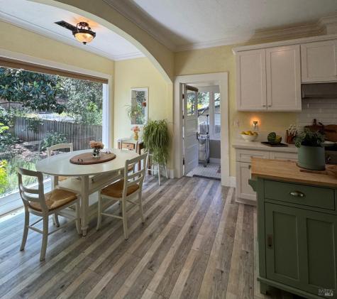 4743 Montgomery Drive Santa Rosa CA 95409
