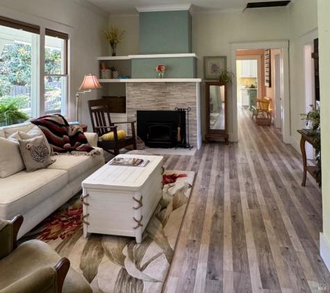 4743 Montgomery Drive Santa Rosa CA 95409