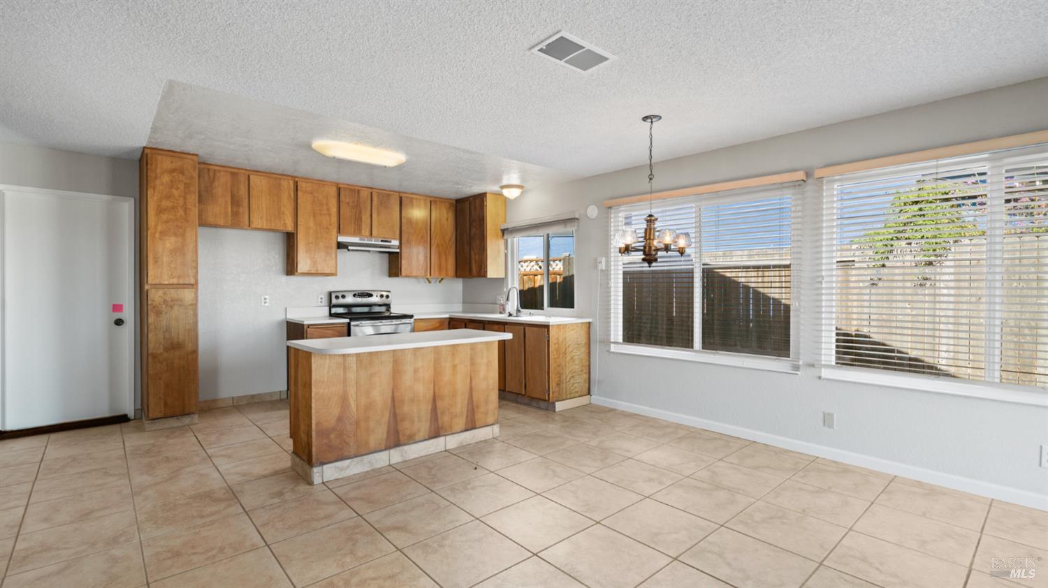 91 Banbury Way Benicia CA 94510