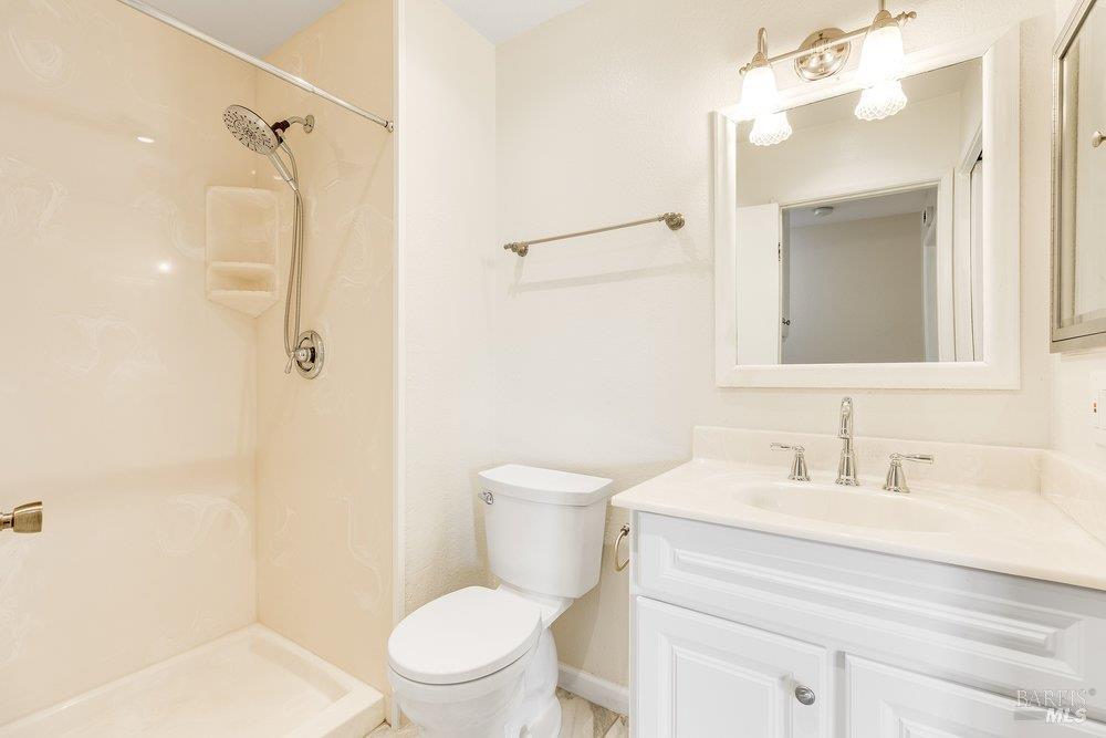1182 Hartford Place Fairfield CA 94534