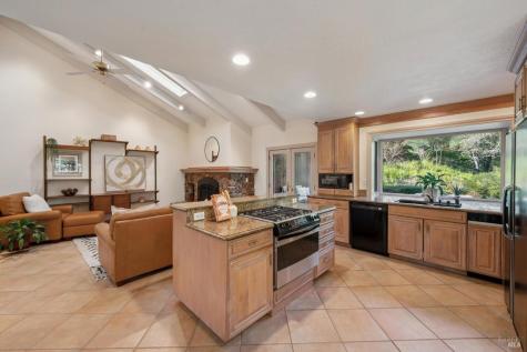 11 Badger Court Novato CA 94949