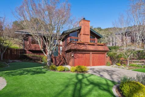 11 Badger Court Novato CA 94949