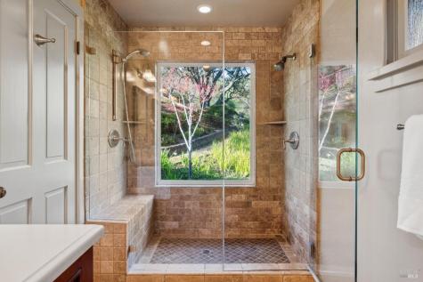 11 Badger Court Novato CA 94949
